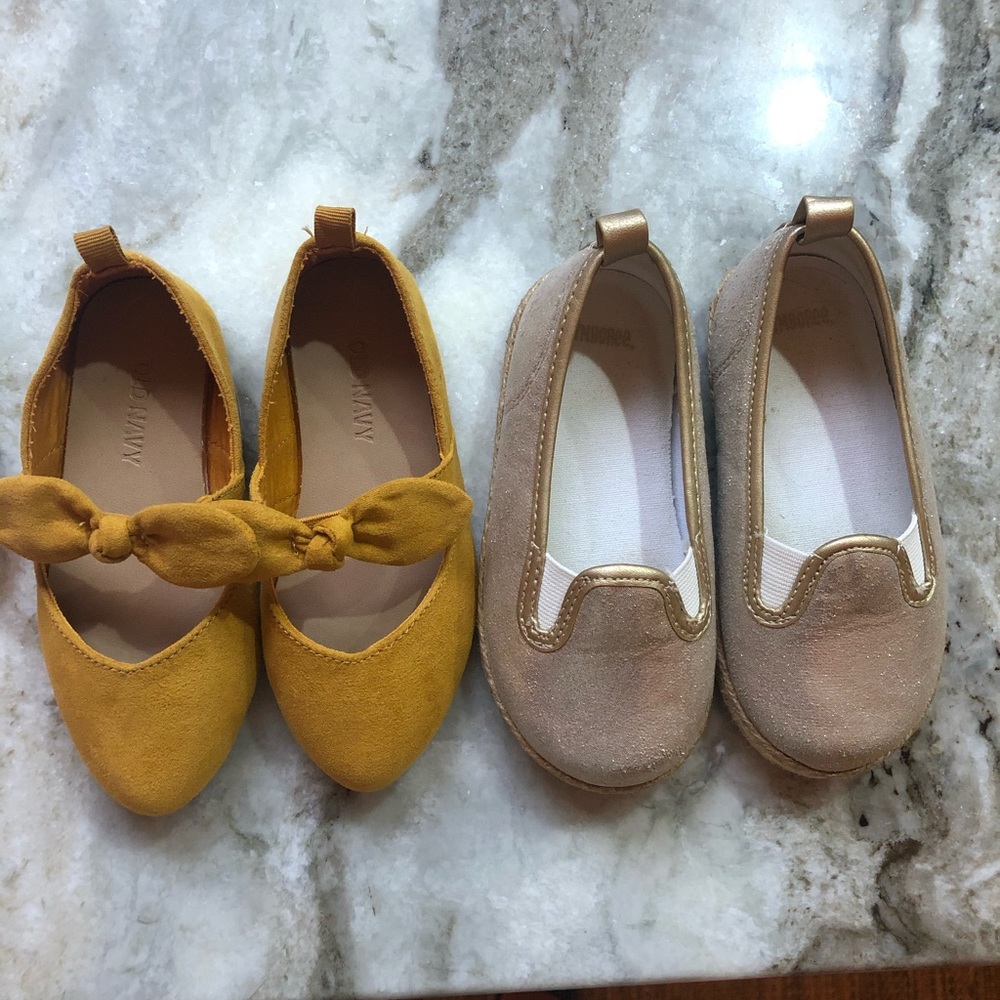 Size 7 bundle of toddler girl shoes
